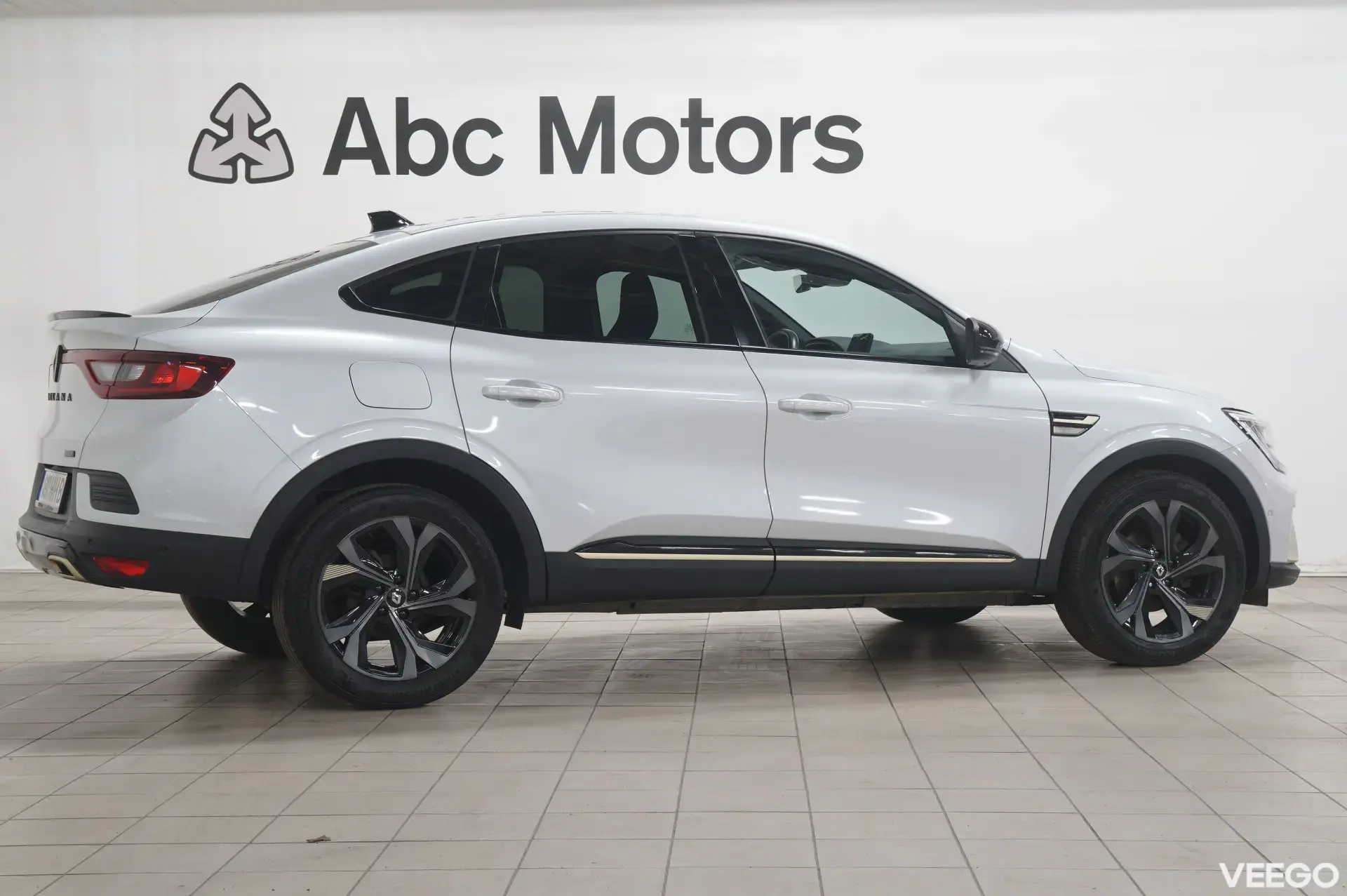 Renault Arkana E-Tech ENGINEERED 1.6 69kW