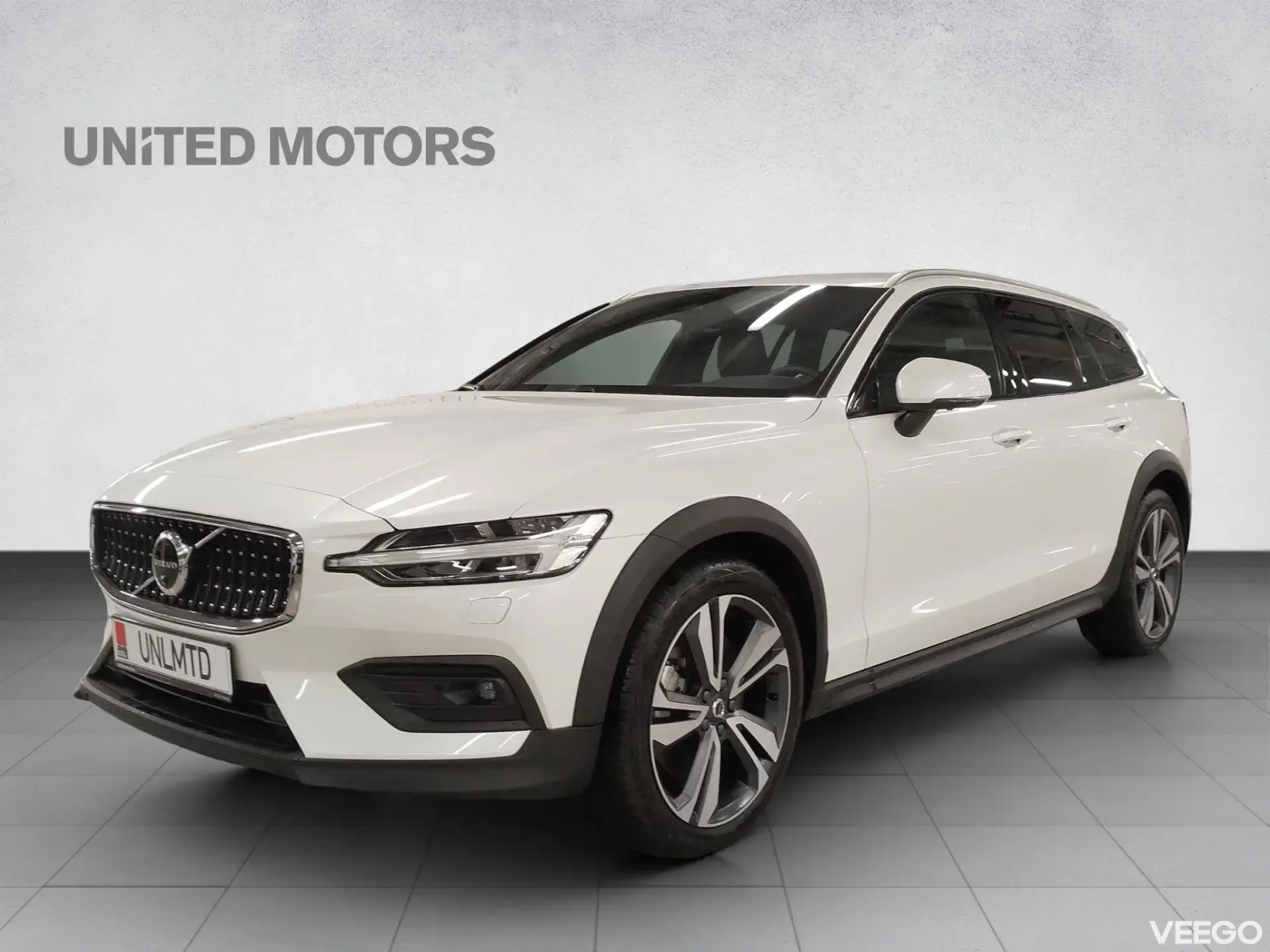 Volvo V60 Cross Country Mild Hybrid 184kW