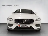 Volvo V60 Cross Country Mild Hybrid 184kW thumbnail