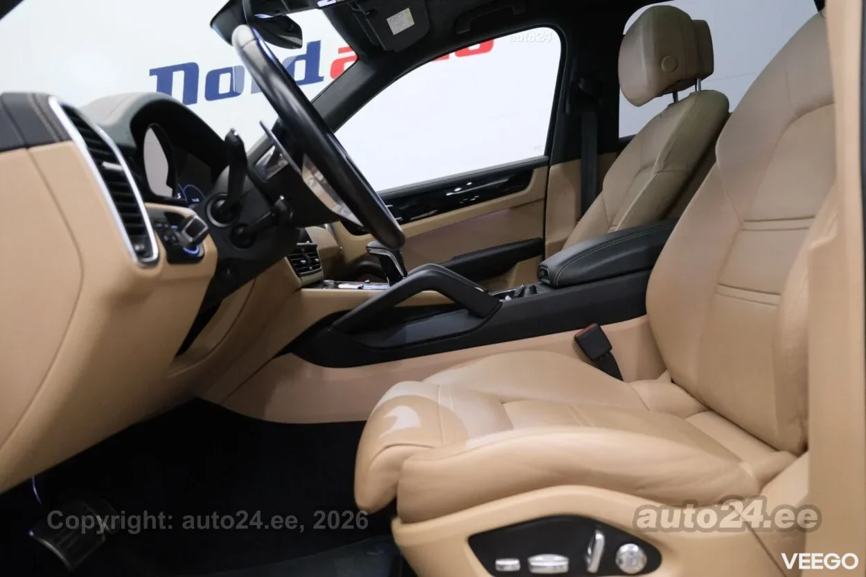Porsche Cayenne S - 2.9 324kW