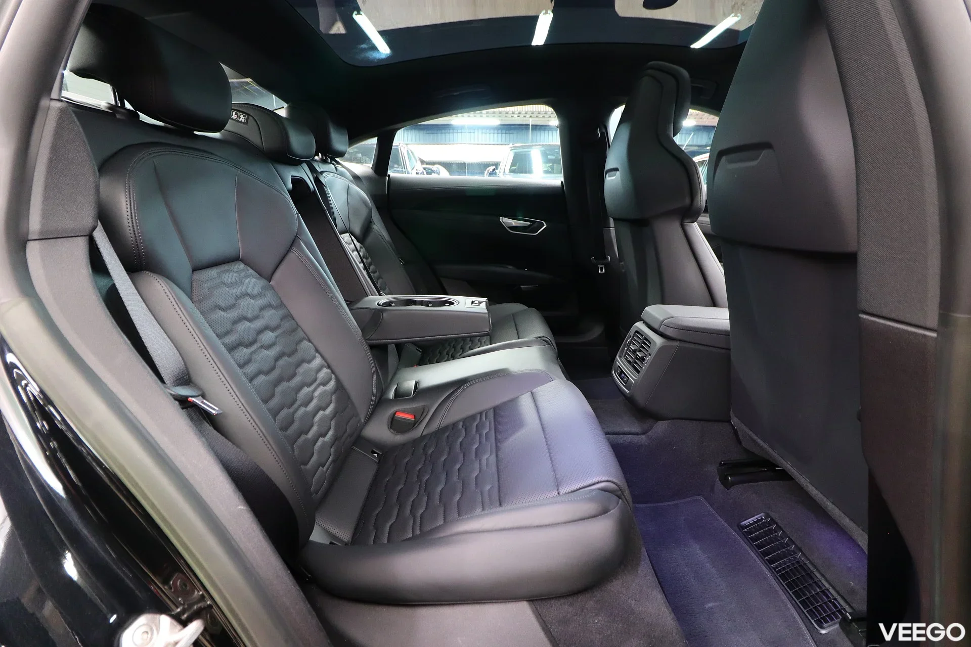 Audi e-tron GT 0.0 350kW