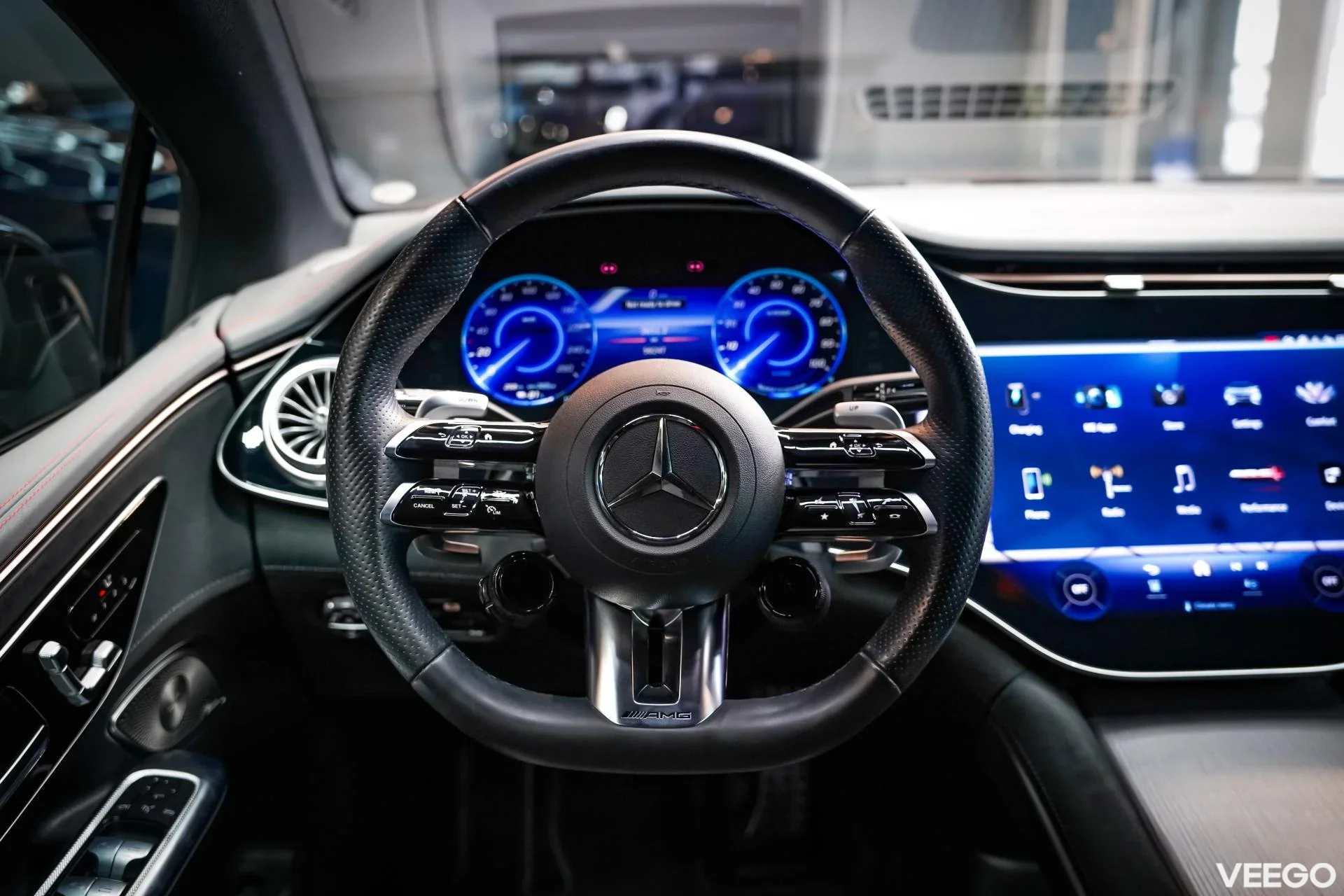 Mercedes-Benz EQE 135kW