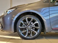 Toyota Corolla Touring Sports Luxury Plus 2 112kW thumbnail