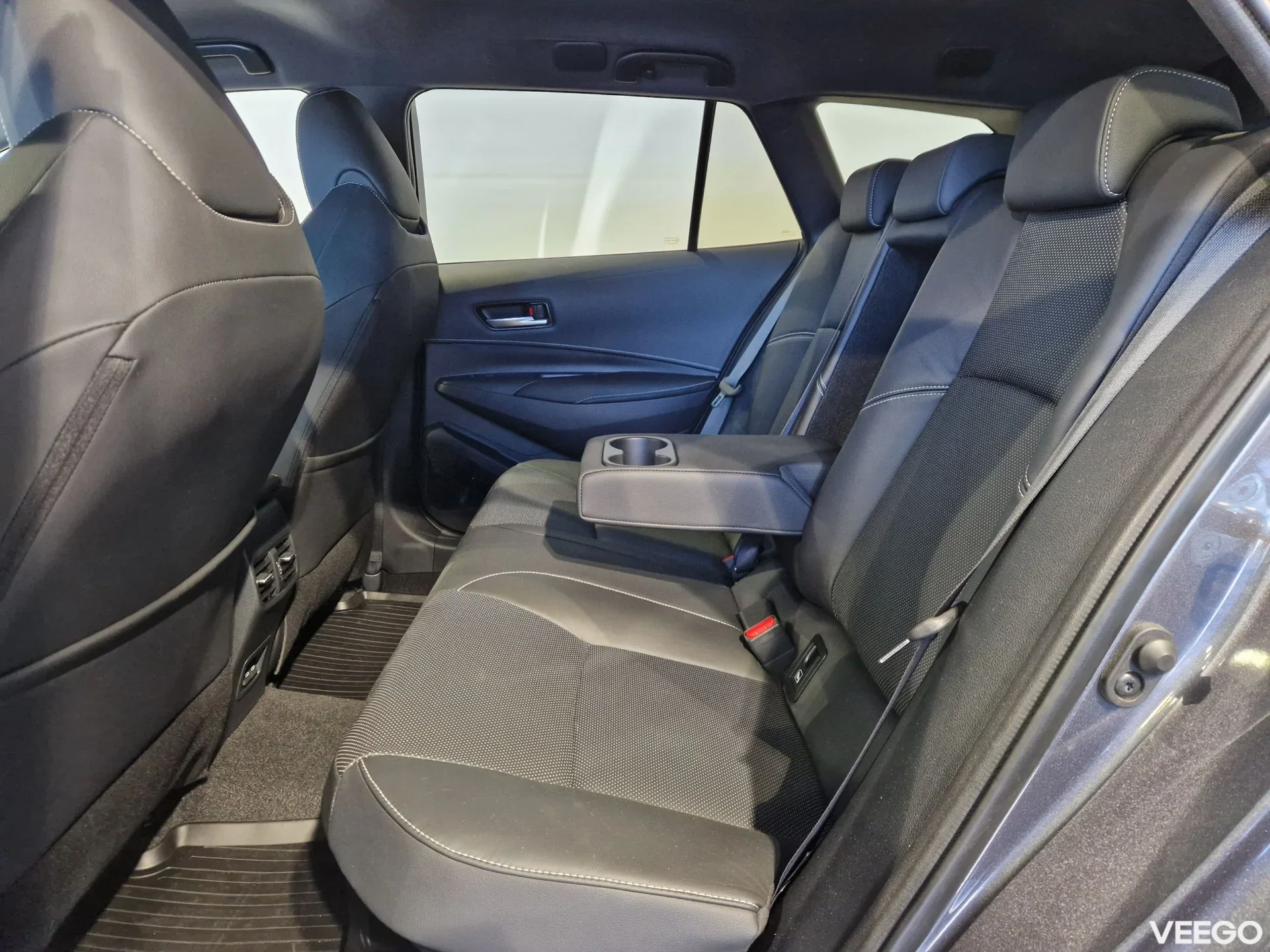 Toyota Corolla Touring Sports Luxury Plus 2 112kW