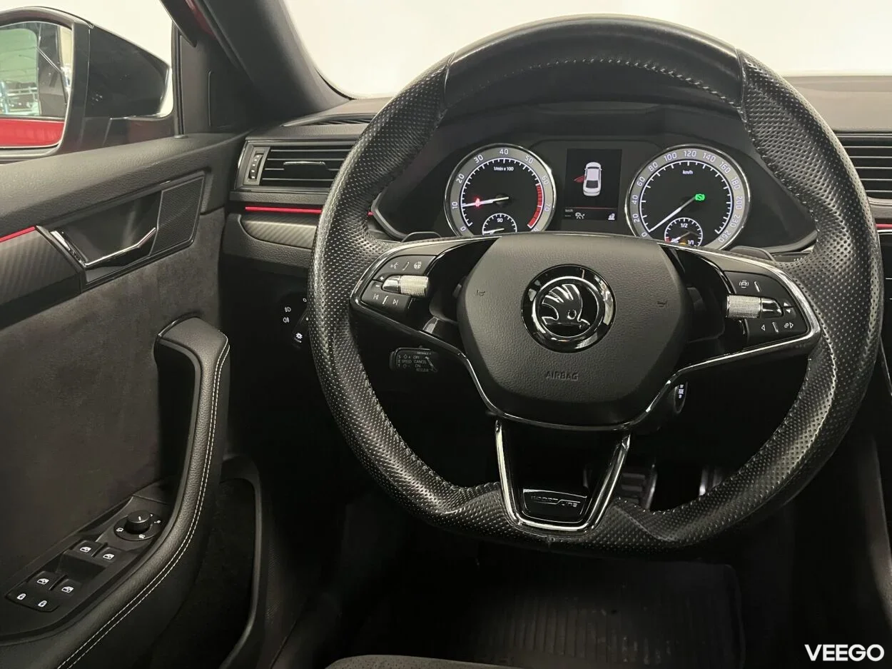 Skoda Superb Sportline FL 7-k  DSG 1.5 110kW