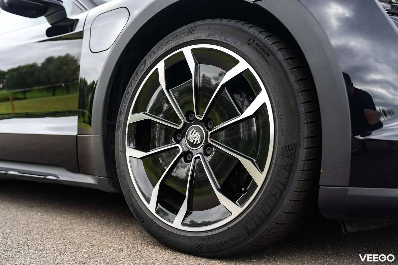 Porsche Taycan 0.0 350kW