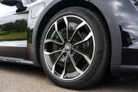 Porsche Taycan 0.0 350kW thumbnail