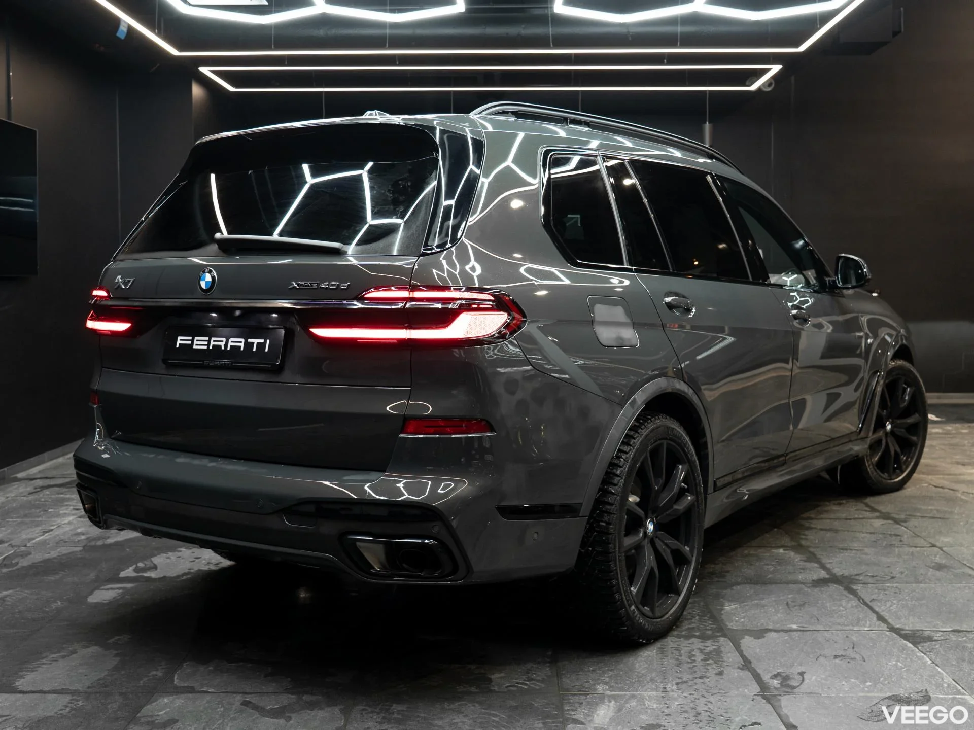 BMW X7 3.0 259kW