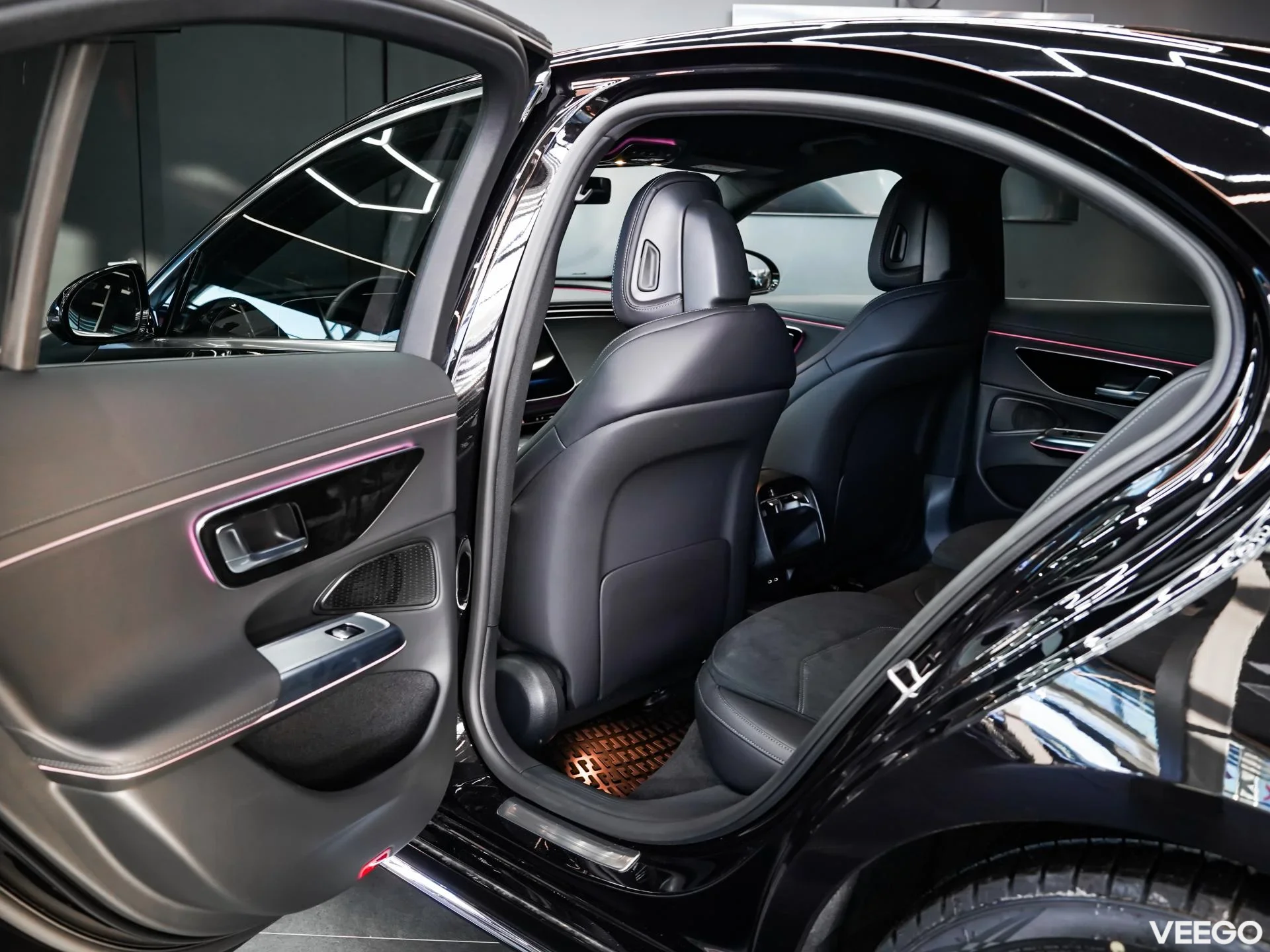 Mercedes-Benz E200 2.0 150kW