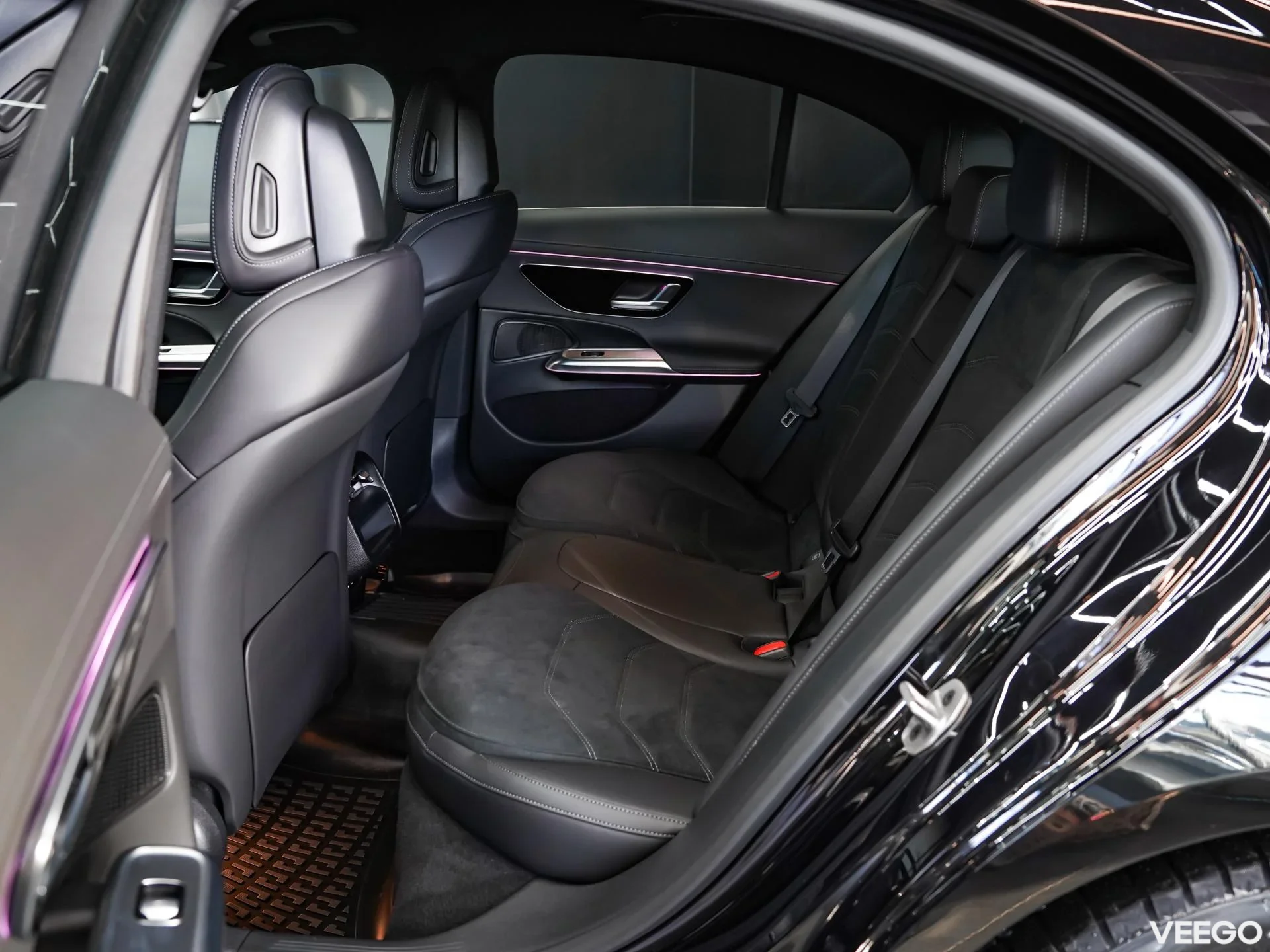 Mercedes-Benz E200 2.0 150kW