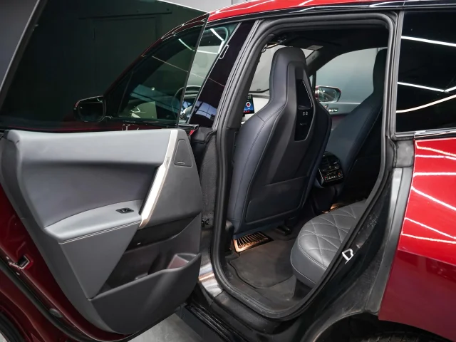 Image of BMW iX 102kW