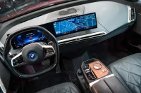 BMW iX 102kW thumbnail