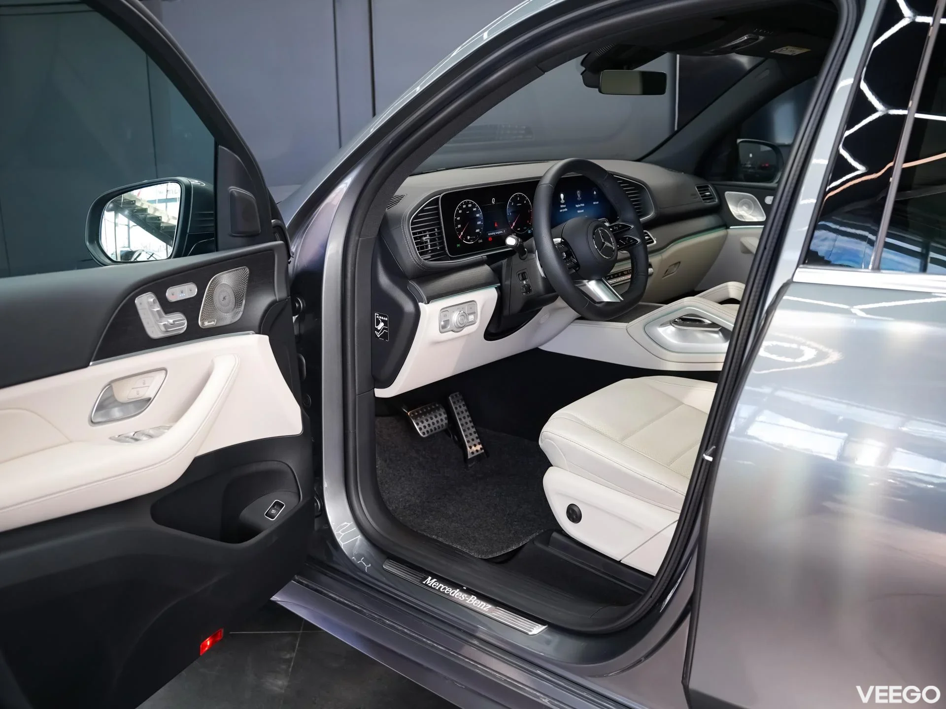 Mercedes-Benz GLS350 3.0 230kW