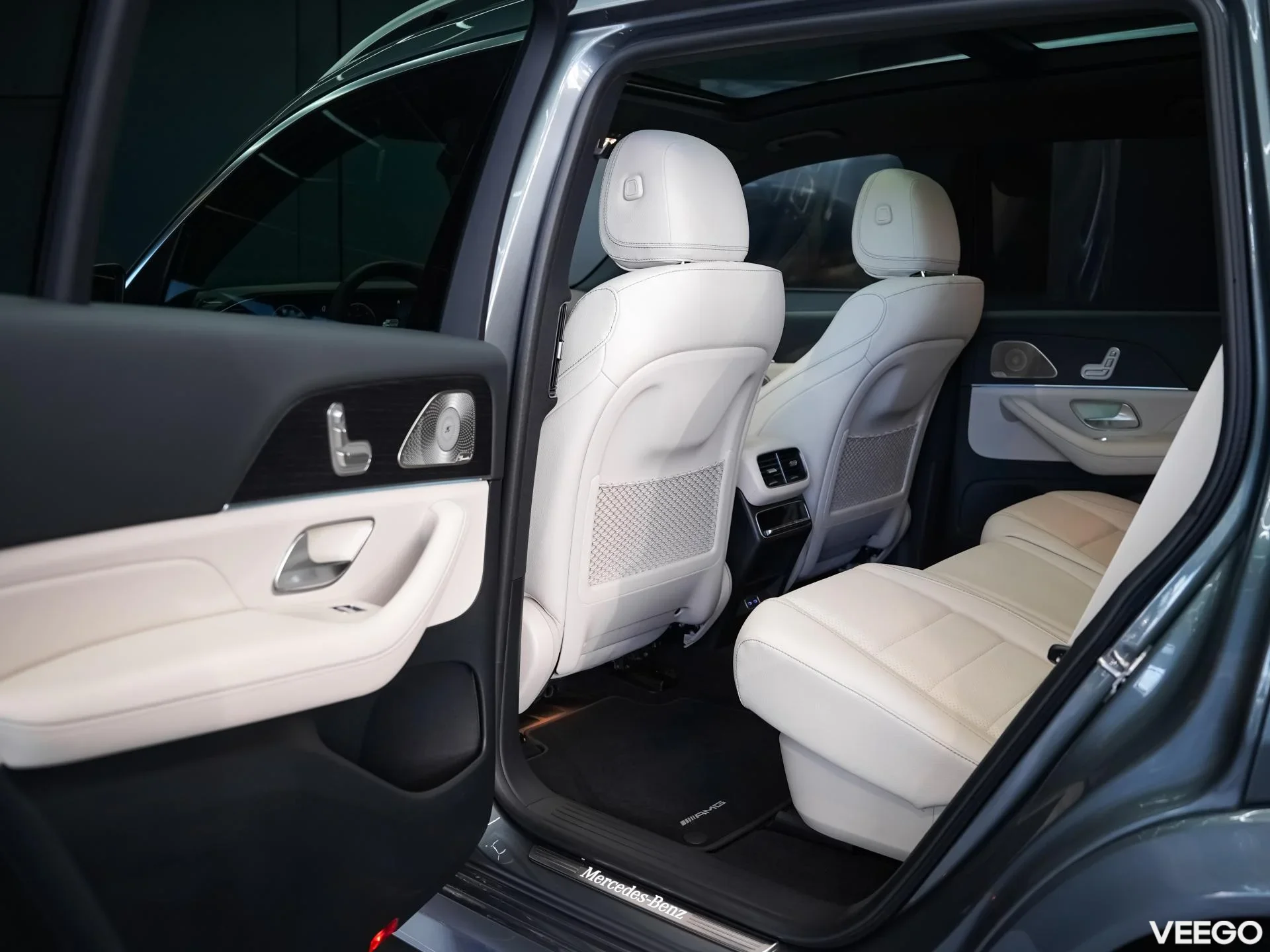 Mercedes-Benz GLS350 3.0 230kW