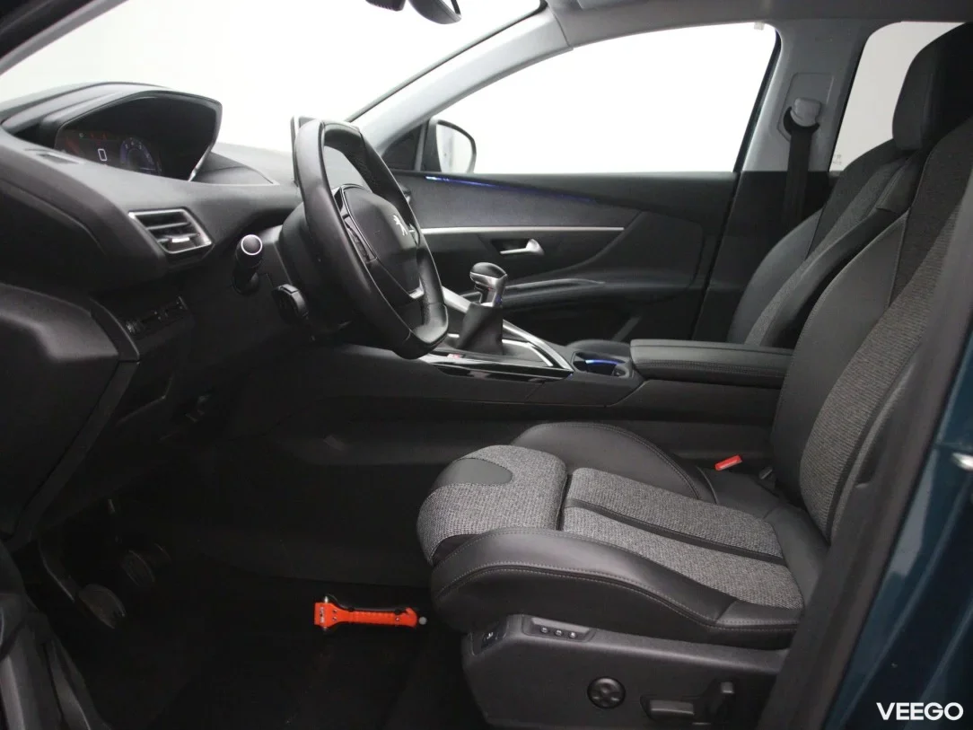 Peugeot 5008 1.2 96kW