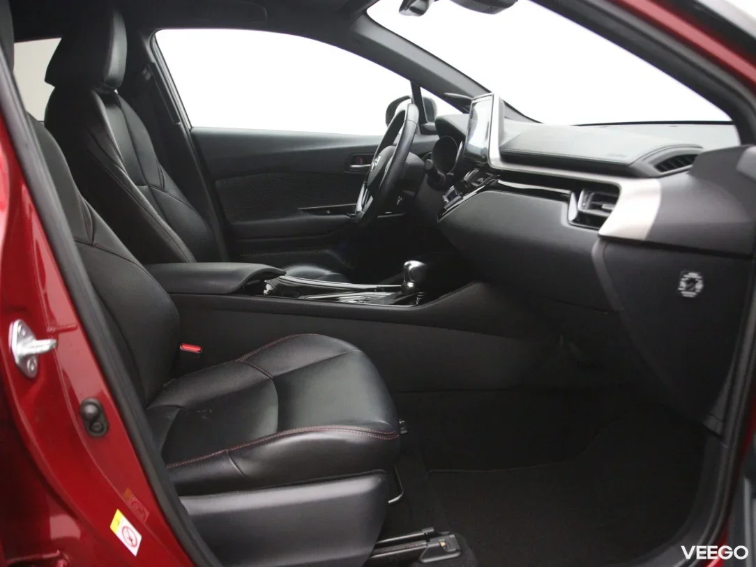 Toyota C-HR 1.8 90kW