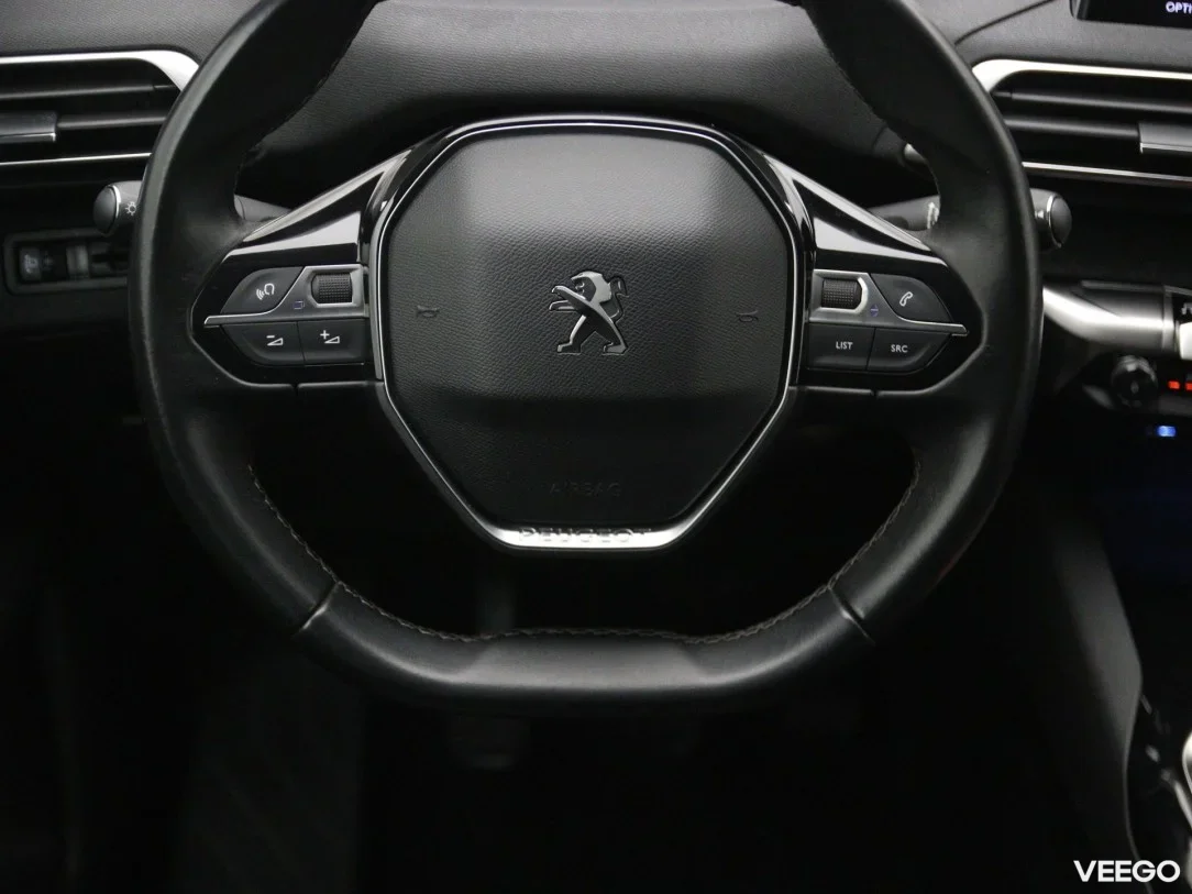 Peugeot 5008 1.2 96kW