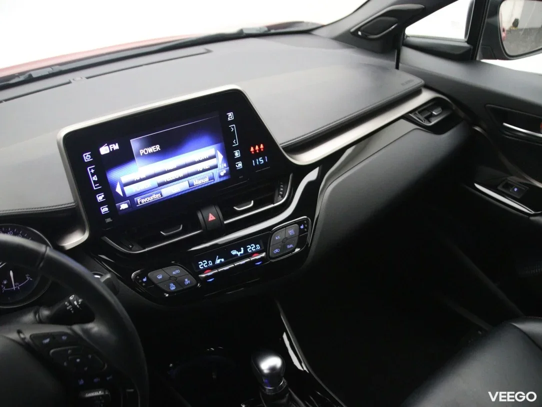 Toyota C-HR 1.8 90kW