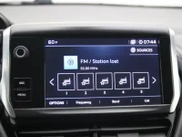 Peugeot 2008 1.2 96kW thumbnail