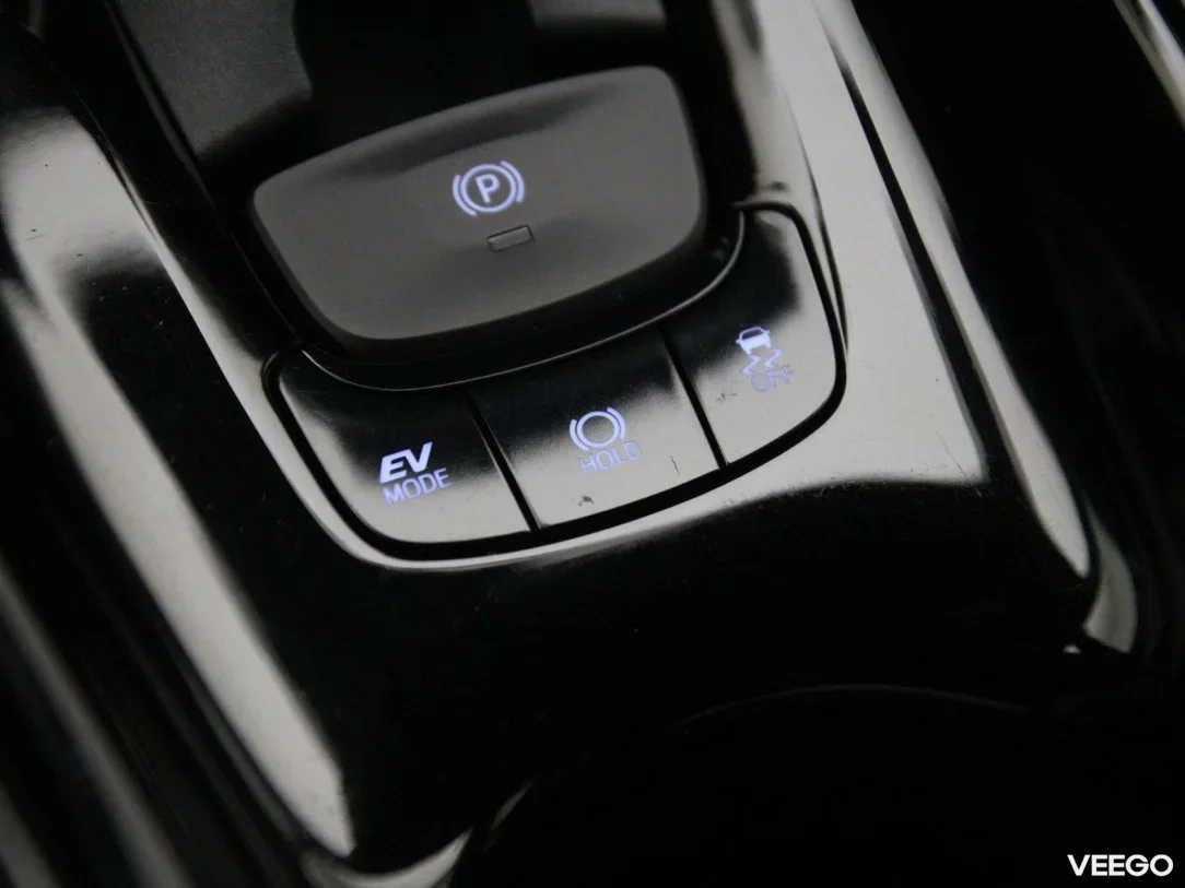 Toyota C-HR 1.8 90kW