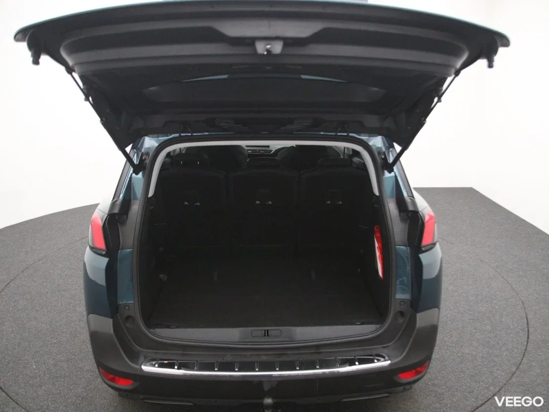 Peugeot 5008 1.2 96kW