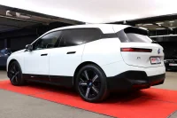BMW iX 0.0 240kW thumbnail