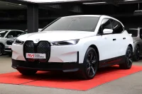 BMW iX 0.0 240kW thumbnail