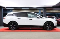 BMW iX 0.0 240kW thumbnail