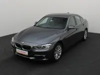 BMW 320 2 120kW thumbnail