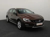 Volvo v60-cross-country 2 110kW thumbnail
