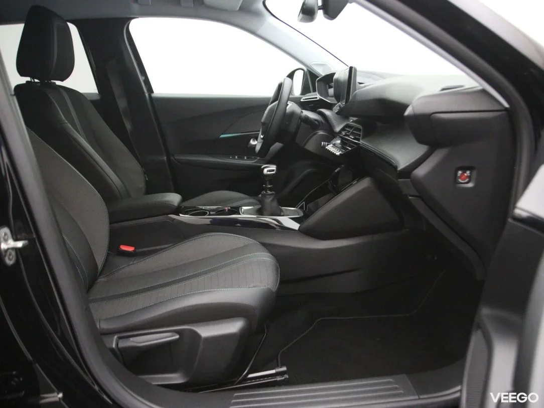 Peugeot 2008 1.5 81kW