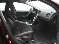 Volvo v60-cross-country 2 110kW thumbnail