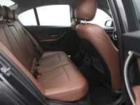 BMW 320 2 120kW thumbnail