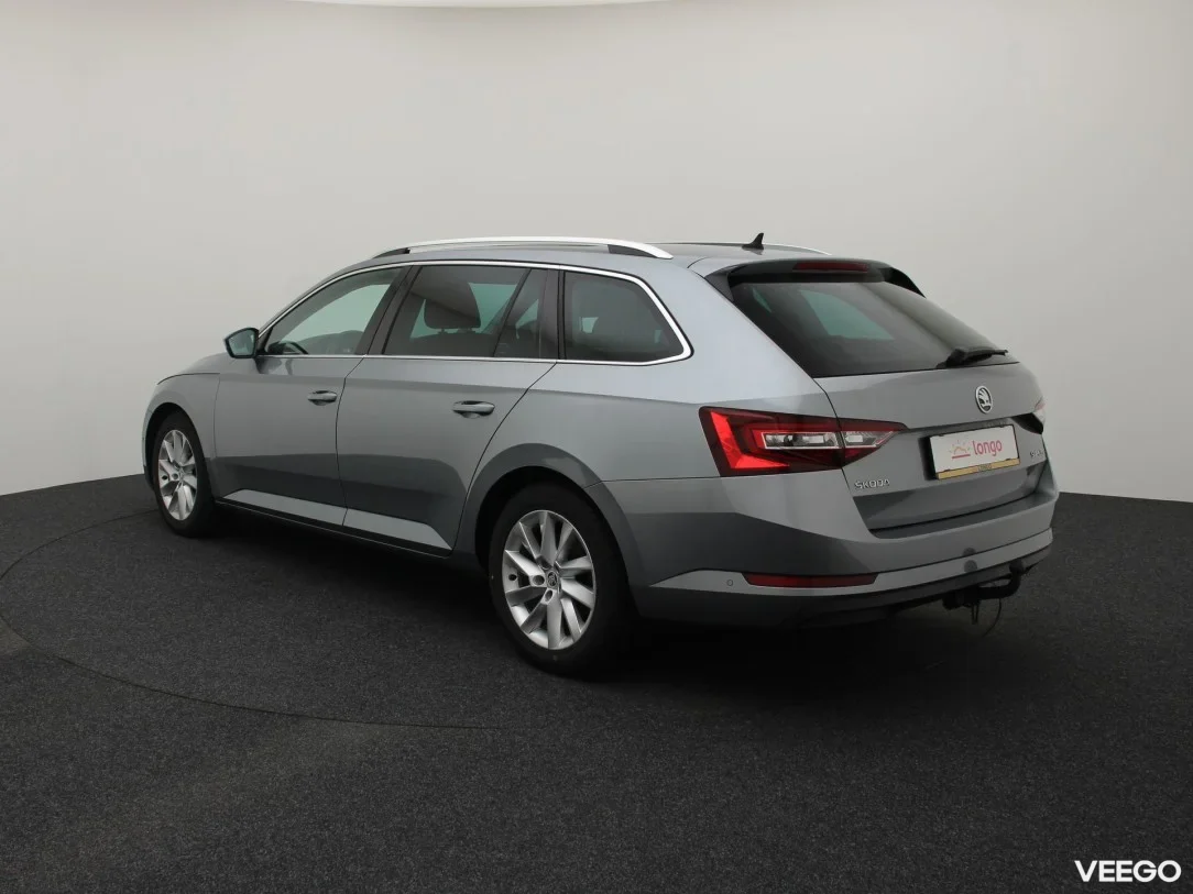 Skoda Superb 1.6 88kW