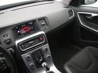 Volvo v60-cross-country 2 110kW thumbnail