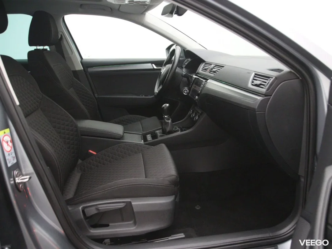 Skoda Superb 1.6 88kW