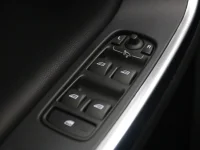 Volvo v60-cross-country 2 110kW thumbnail