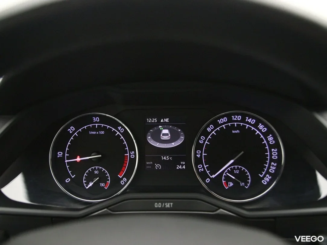 Skoda Superb 1.6 88kW