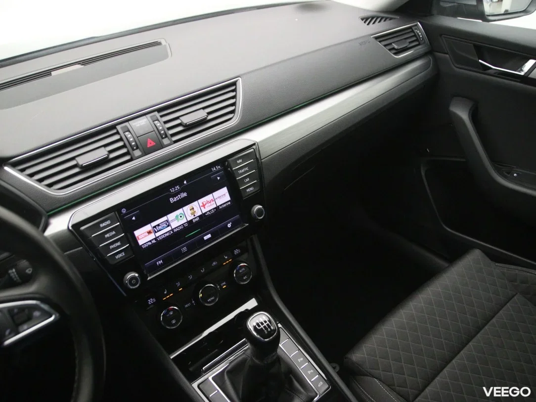 Skoda Superb 1.6 88kW