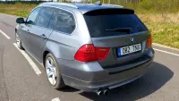 BMW 330 3.0 180kW thumbnail