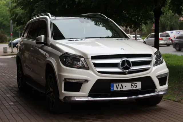 Image of Mercedes-Benz GL350 3.0 190kW
