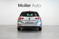 Volkswagen Passat 110kW thumbnail