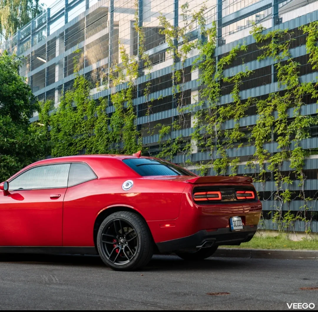 Dodge Challenger SRT 6.4 362kW