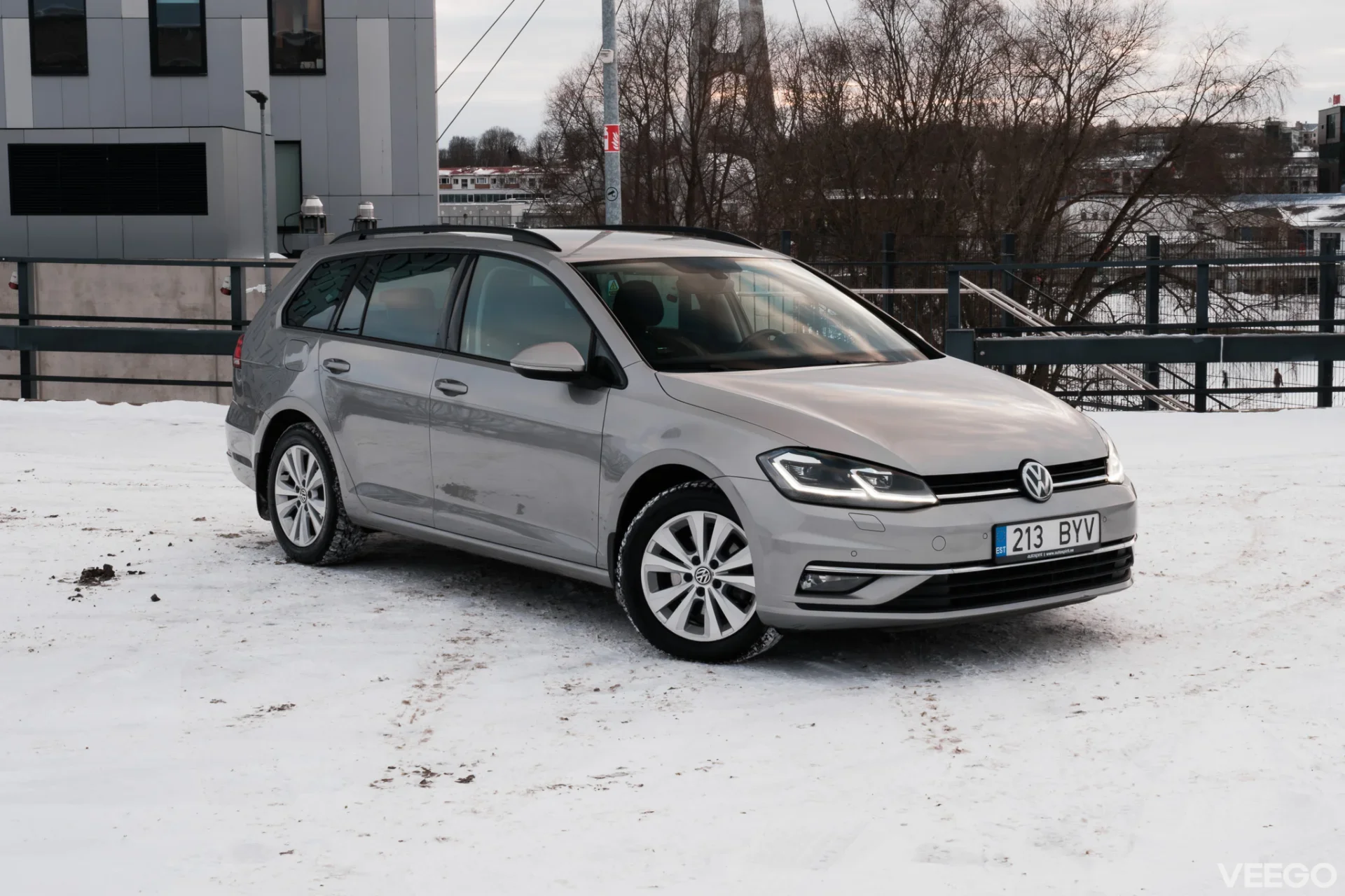Volkswagen Golf 1.6 85kW