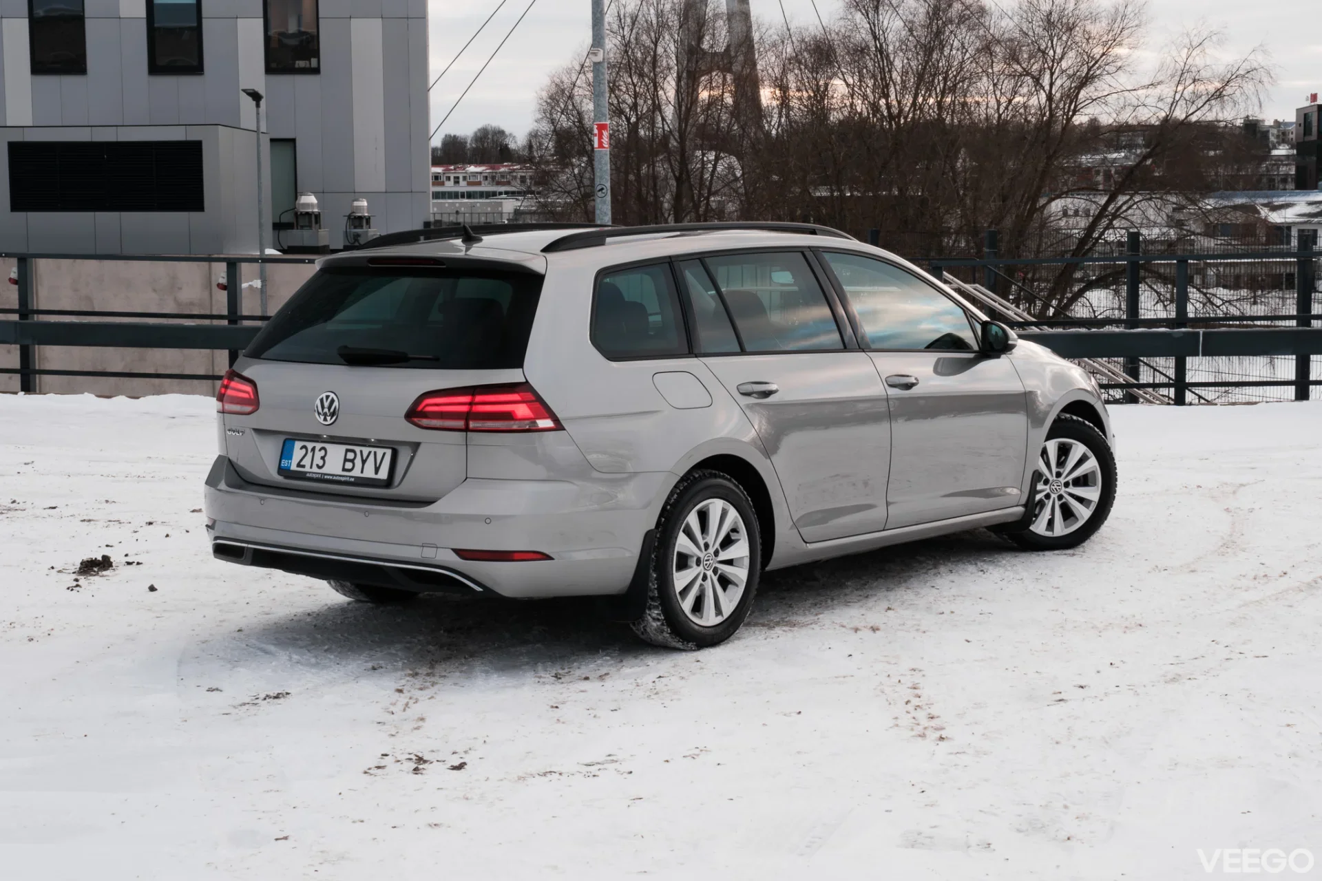 Volkswagen Golf 1.6 85kW