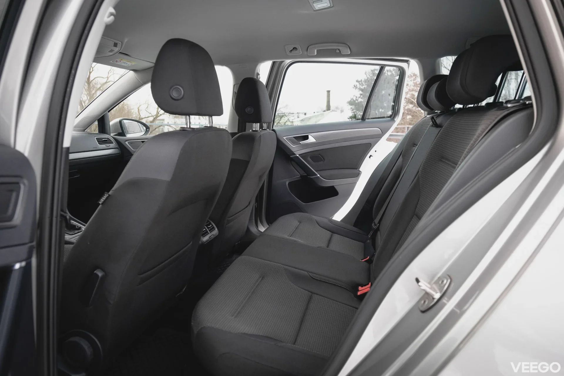 Volkswagen Golf 1.6 85kW