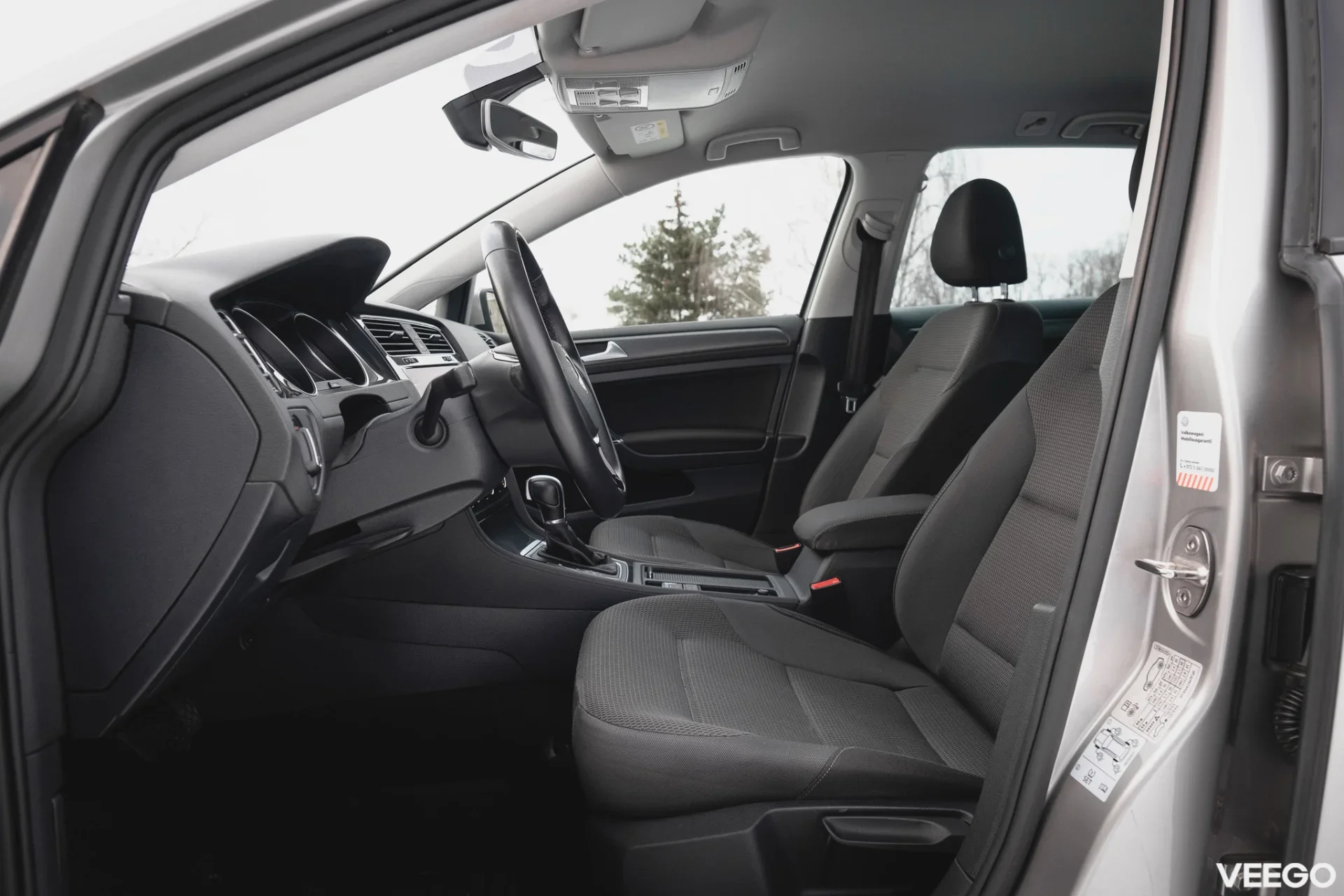 Volkswagen Golf 1.6 85kW