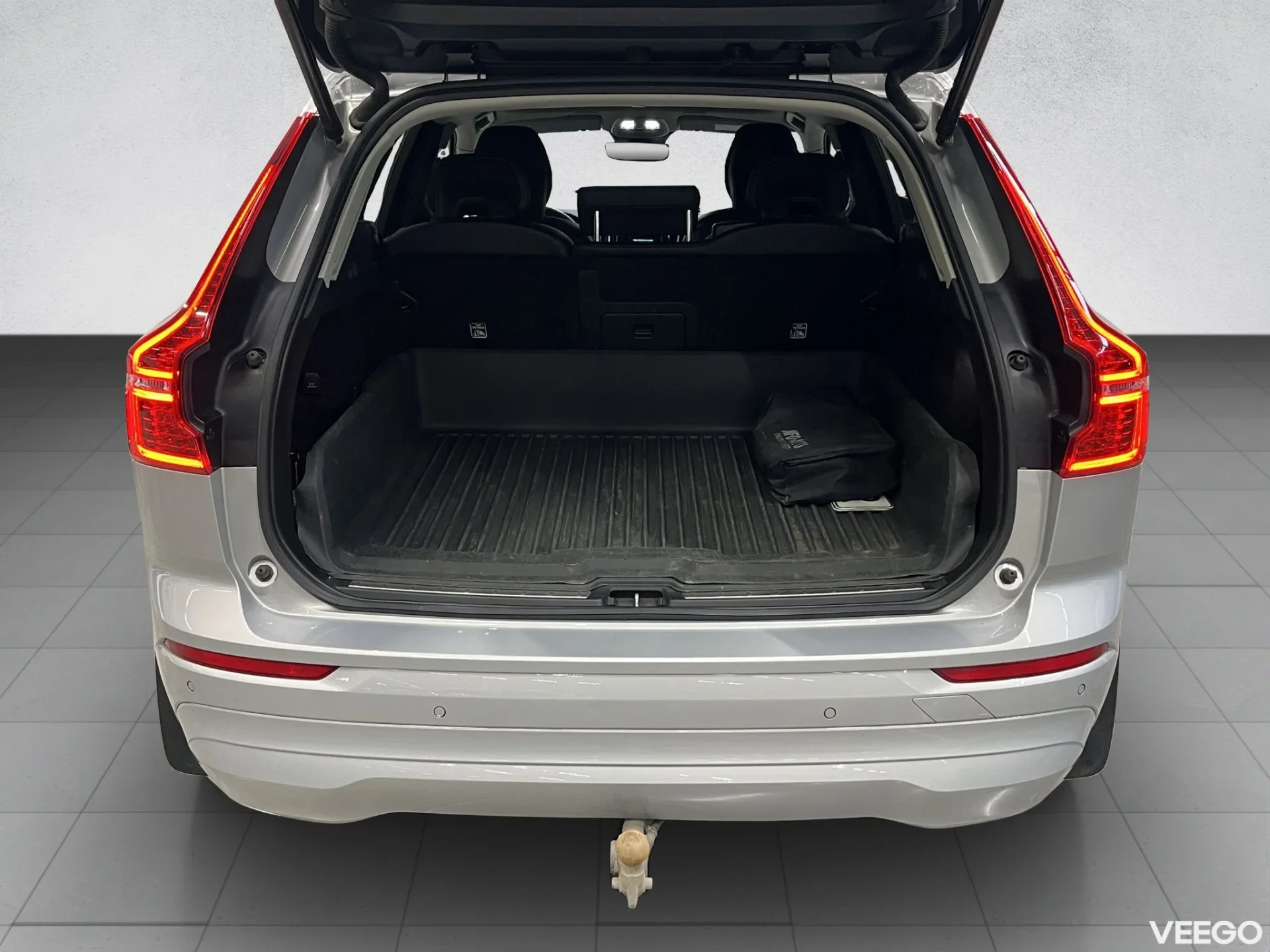 Volvo XC60 Momentum Pro 145kW
