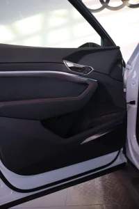 Audi Q8 e-tron 158kW thumbnail