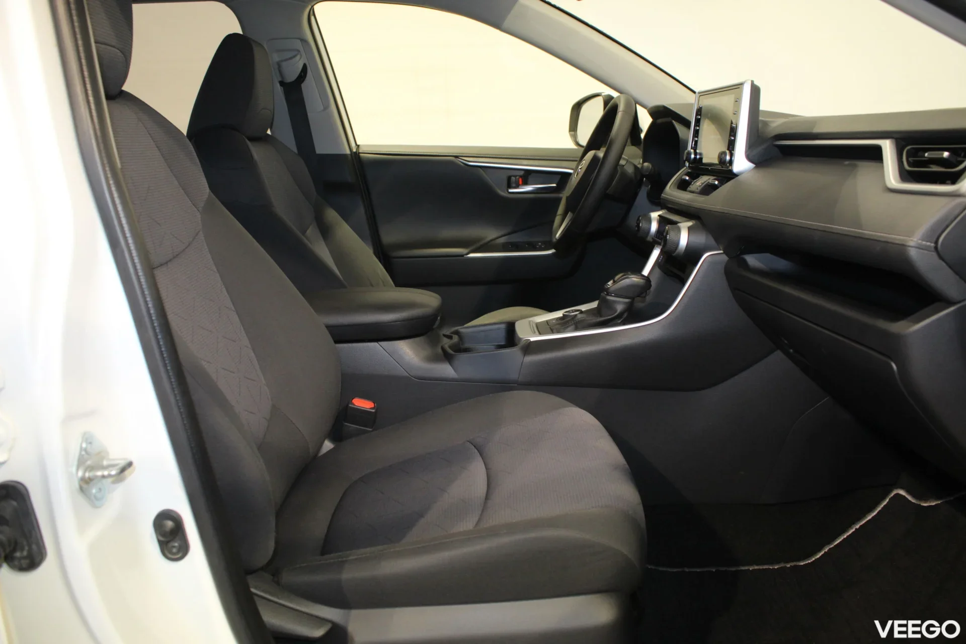 Toyota RAV4 Luxury AWD 2.5 131kW